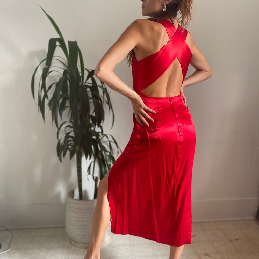 Beautiful Vintage 80’s satin evening gown. Sz 2/4